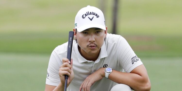 Lee pulls away, leads Houston Open by 4