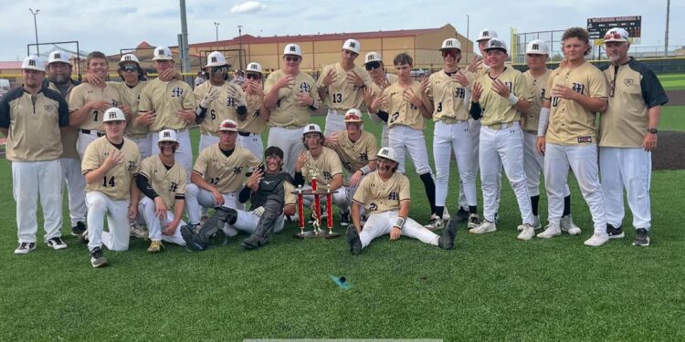 Mac routs Altus, claims Bowman title