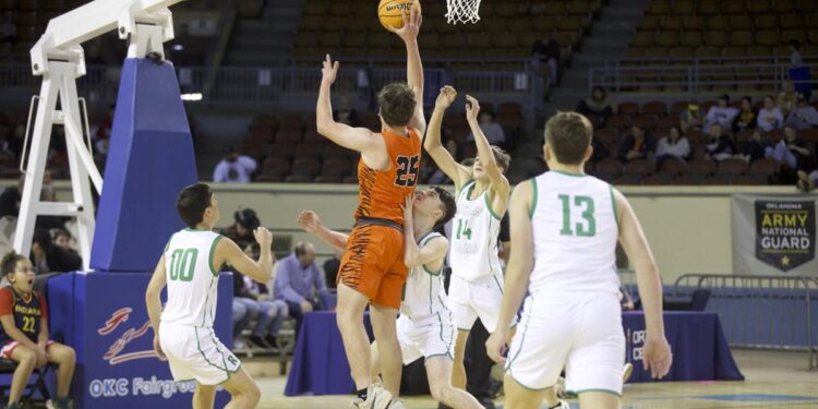 Sluggish start dooms Sterling's hopes